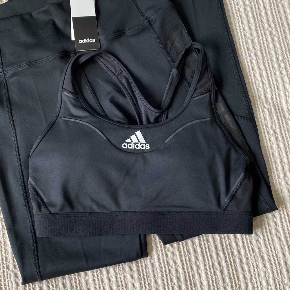 Brand new Adidas set: aeroready leggings/heat ready sports bra